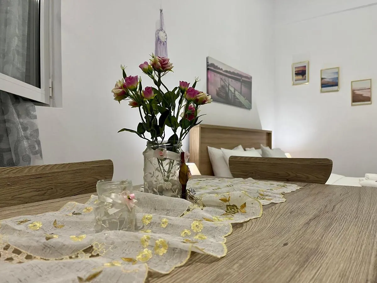 Gardenia Rooms Candia